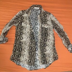"4/$12" Snakeskin button down top